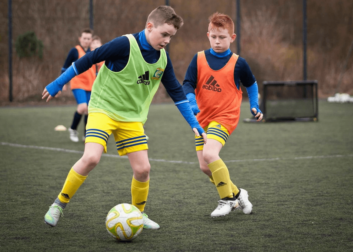 Deluxe Soccer Training Athlete